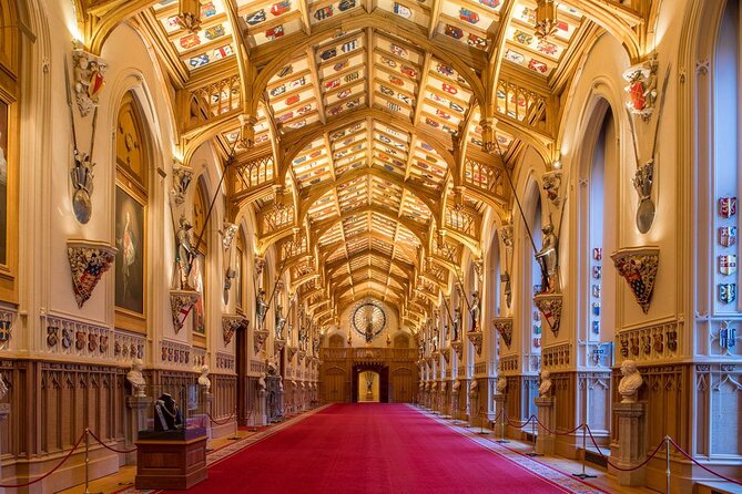 Private Half-Day Tour of Windsor Castle - St George’s Chapel and the Knights of the Garter