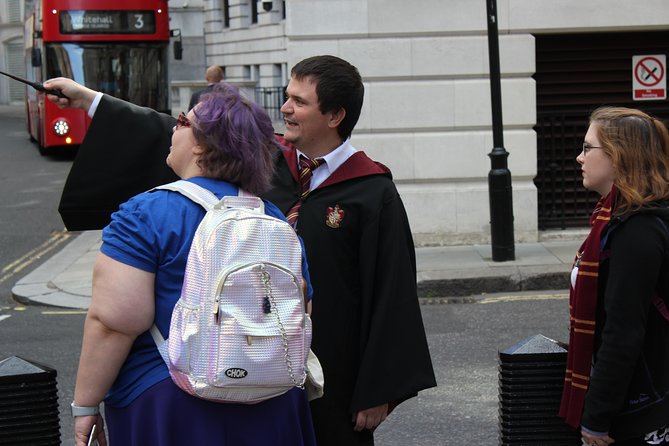 Private Harry Potter Walking Tour of London - The Monument and a magical version of the Great Fire
