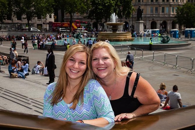 Private London Photo Shoot Tour with a Professional Photographer - Trafalgar Square gives you room to experiment