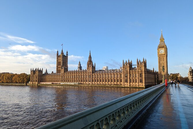 Private London Tour by Car - Pick Up From Your Hotel or Apartment - Trafalgar Square connects Westminster to the City