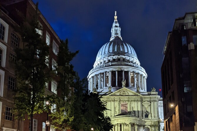 Private London Tour by Night including Pick up from Hotel - A short private ride through London after dark