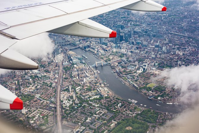 Private London Transfer - Airport to Airport - Heathrow / Gatwick - Reliability matters more than comfort when flights connect