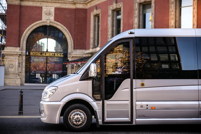 Private Minibus Arrival Transfer: Heathrow Airport to Central London - From Heathrow to Central London in about 30 minutes