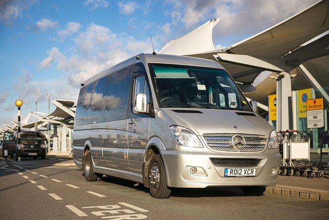 Private Minibus Transfer: Luton Airport to Central London - The postcode restriction matters