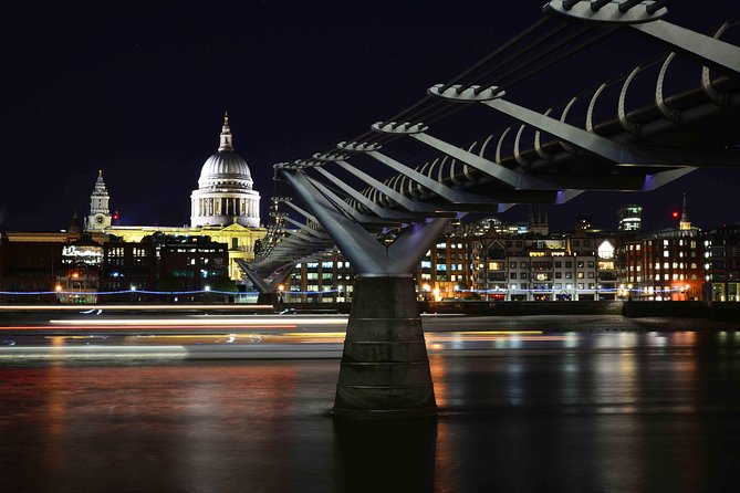 Private Night Photography Tour in London - Stop 2: St Paul’s Cathedral after dark