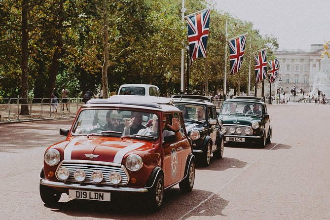 Private Panoramic Tour of London in a Classic Car - Major London sights without a long walking day
