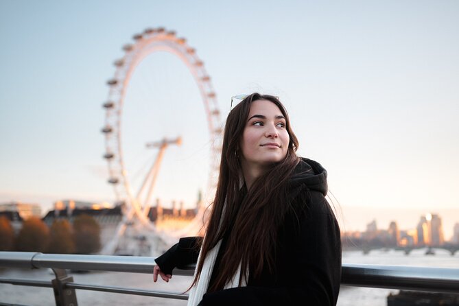 Private Photoshoot Outside The London Eye - What a 15-minute London Eye photoshoot really gives you
