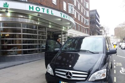 Private Round Trip Transfer between London Airports and Hotel