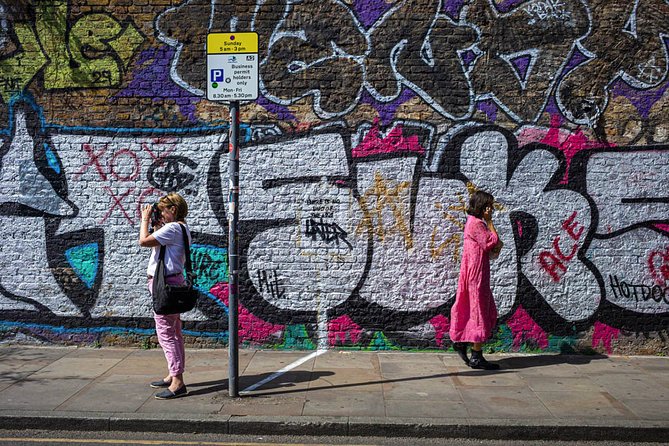 Private Shoreditch Street Photography Workshop - Is $337.03 per person fair?