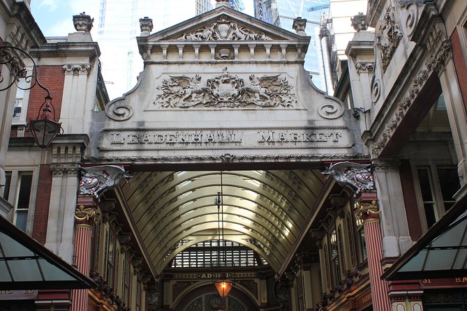Private Sightseeing Walking Tour of The City Of London - St. Dunstan in the East, a church turned garden