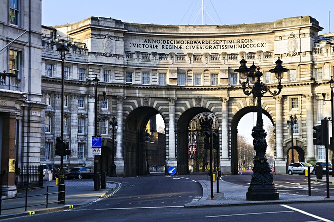 Private Tour: Black Taxi Tour of London - Should you book it?