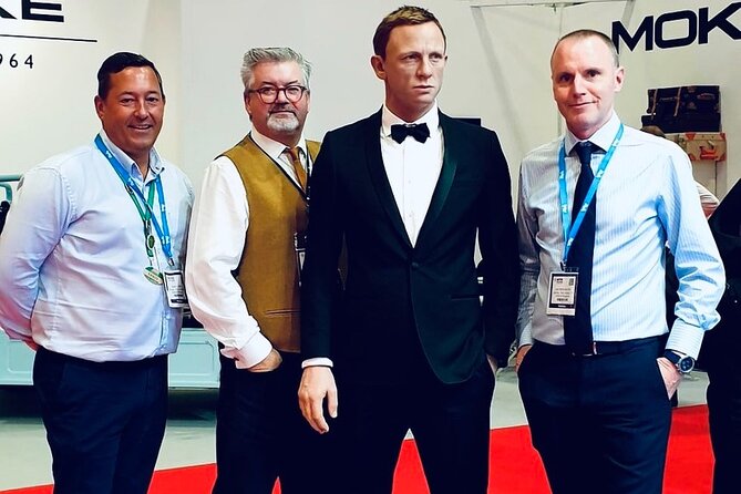Private Tour: The London of Shakespeare, the Beatles, James Bond and Sherlock Holmes by Traditional Black Cab - Group size, comfort, and the price