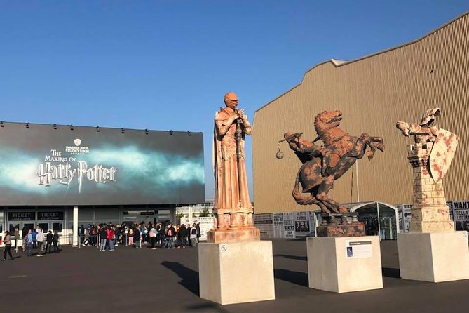 Private Transfers between London & Harry Potter Warner Studio - The ride to Warner Bros. Studio