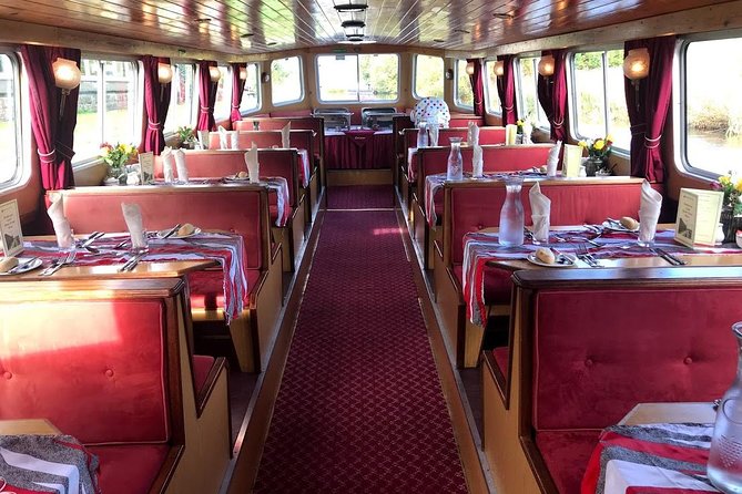 Roast Dinner Cruise - The canal ride before and during lunch