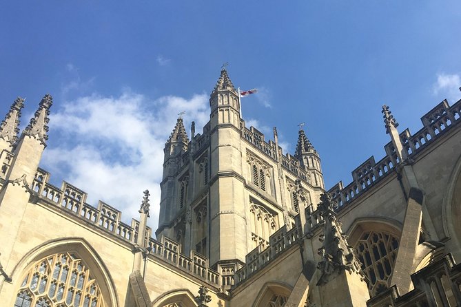 Roman Baths Entry and Walking Tour with Blue Badge Tour Guide - The Royal Crescent and the Circus