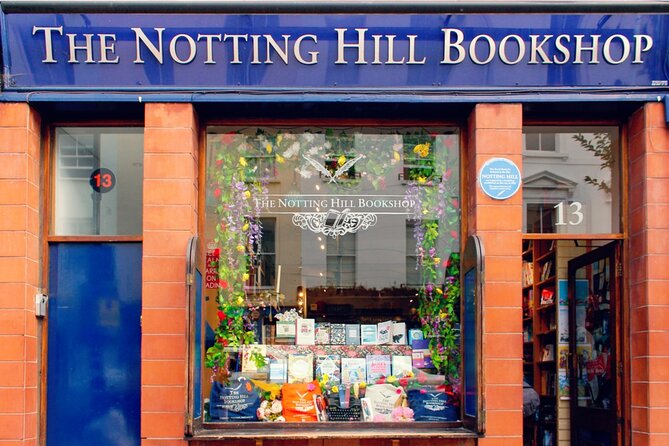 Romantic Notting Hill: Self-Guided Love Story Puzzle Walk - Finishing at Banksy’s The Painter