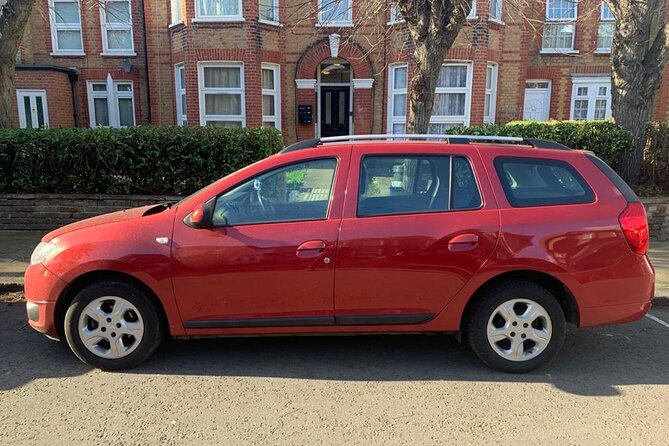 Round Trip Taxi Transfer - Luton Airport To & From London - The meeting point is clear, but communication matters