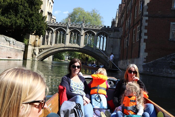 Shared Punt Tour - Cambridge - Why Cambridge’s river is the right place to begin