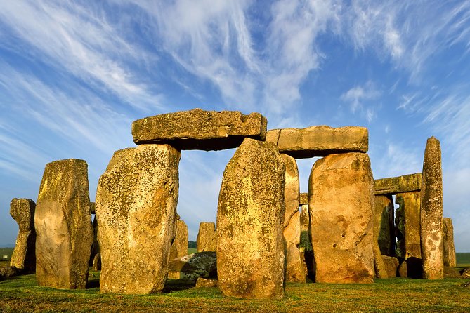Small Group Cotswolds Village, Stonehenge and Bath Tour from London - Why this ambitious day trip works
