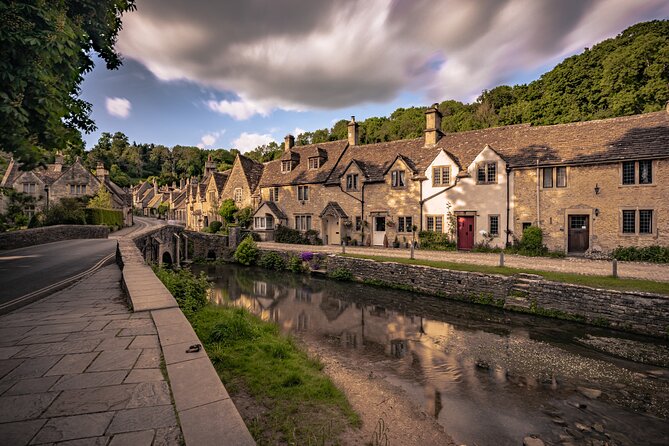 Small Group Cotswolds Village, Stonehenge and Bath Tour from London - Should you book this London day trip?