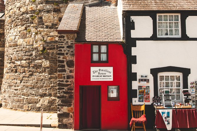 Snowdonia & Chester Day Tour from Manchester Including Admission - Chester closes the day with a different story