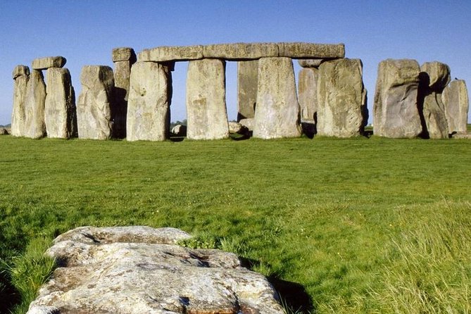 Southampton Pre-Cruise Tour: London to Southampton via Stonehenge - Starting your morning in London