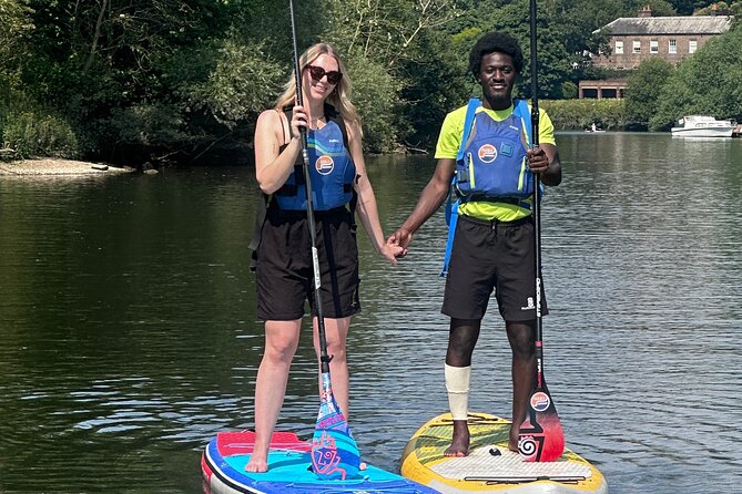 Stand up Paddleboarding on the beautiful Thames at Richmond - Spending 90 to 105 minutes on the Thames