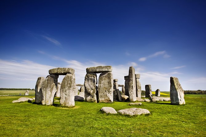 Stonehenge and Bath Day Guided Tour from London - Who should book this day trip?