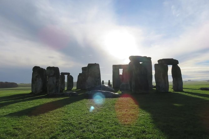 Stonehenge Morning Half-Day Tour from London Including Admission - Why this early Stonehenge trip works well