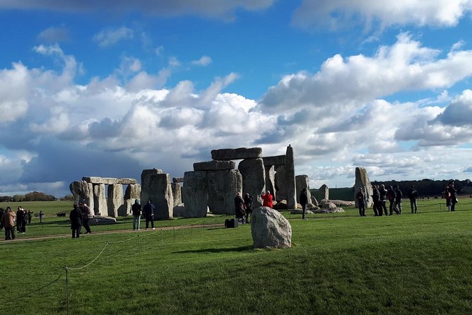 Stonehenge Shuttle Bus from London with Optional Fish & Chips - Making good use of your 2.5 hours at Stonehenge