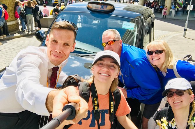 The 6 Hour Private Iconic Black Cab Sightseeing Tour - Guildhall and St. Paul’s in the City of London