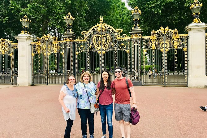 The 6 Hour Private Iconic Black Cab Sightseeing Tour - Trafalgar Square, the Tower of London, and Tower Bridge