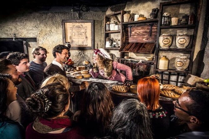 The Best Harry Potter Tour & The London Dungeons - London Bridge and the end of the walking route