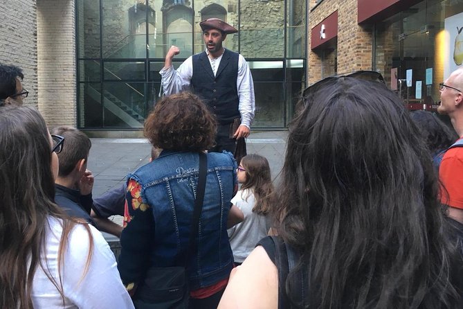 The Cloak and Dagger Tour in London - Southwark Cathedral and changing community life