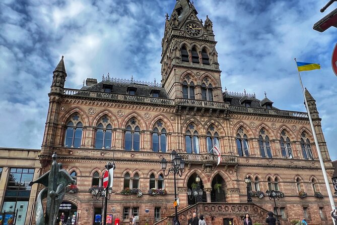 The Heart of Chester Walking Tour - Guided Walk - Eastgate and the famous clock