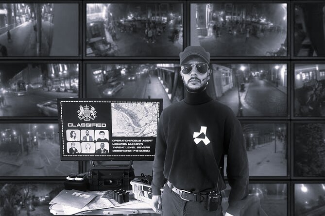 The Hunt: Team Activity in Brighton, Sussex - Clothing, water, and weather planning