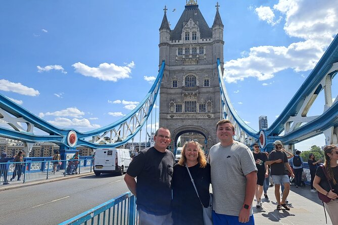The Premier Classic London: Private 4-Hour Tour in a Black Cab - Hyde Park, Royal Albert Hall, and the West End