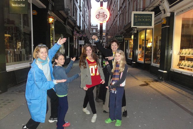 Tour for Muggles The Ultimate Harry Potter Walking Tour in London - Shakespeare’s Globe and the world behind the books