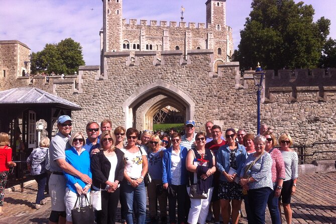 Tower of London Crown Jewels and English Royal History Tour - Henry VIII, Tudor power, and the darker side