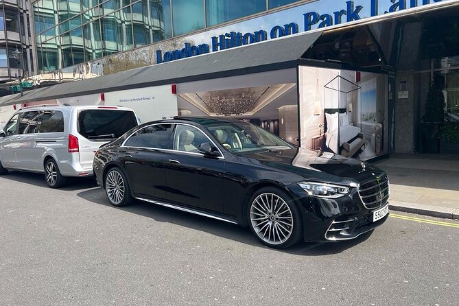 Transfer from Heathrow Airport to London hotel on private car - Finding the chauffeur at Heathrow