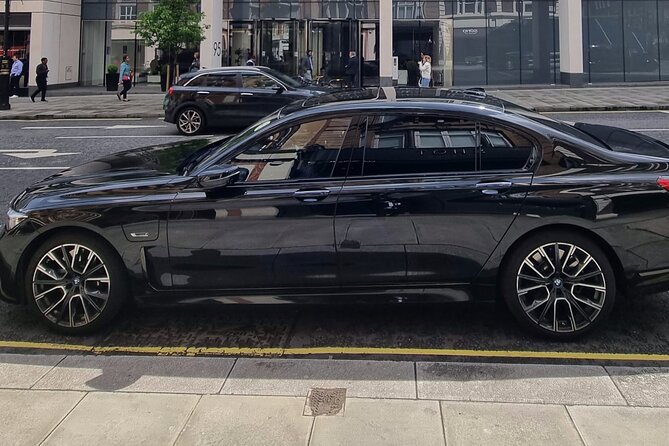 Transfer from Heathrow Airport to London hotel on private car - How this compares with a taxi or public transport