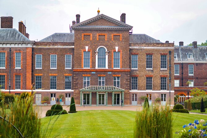 VIP Kensington Palace Gardens Tour & Royal Tea Crown Experience - The Sunken Garden and Princess Diana’s Kensington