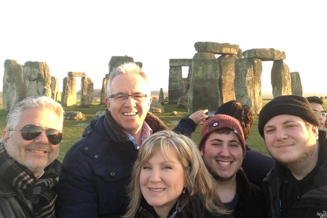 Visit Bath And Stonehenge: Private Black Cab Day Trip from London - Stonehenge: two hours around the stones