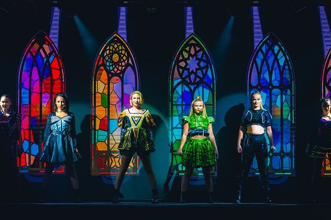 Viva Broadway Show! Celebrating the West End & Broadway - Reserved seating and the first impression