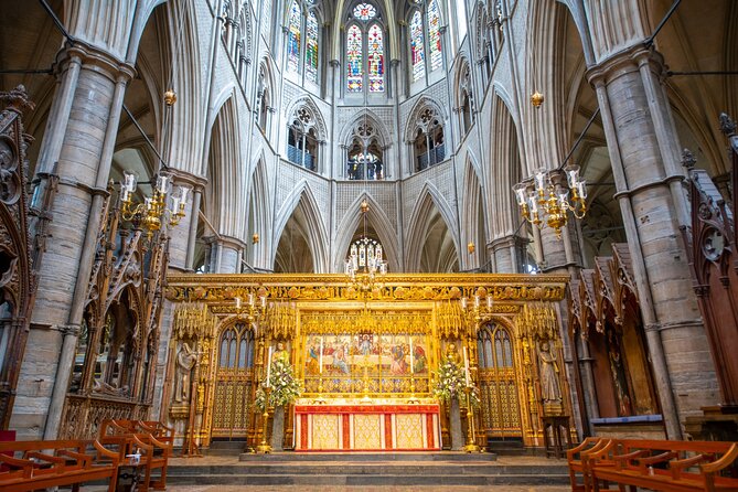Walking Tour of London Westminster Abbey, Big Ben, Buckingham - St Margaret’s Church and the streets of Westminster