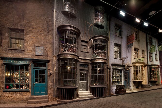 Warner Bros. Studio Tour London - The Making of Harry Potter and Oxford Day Trip - The one-hour ride to Warner Bros. Studios