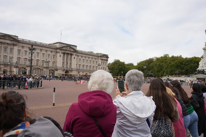 Westminster Abbey, Big Ben, Buckingham Guided Tour of London - Why Westminster Abbey makes this tour worthwhile