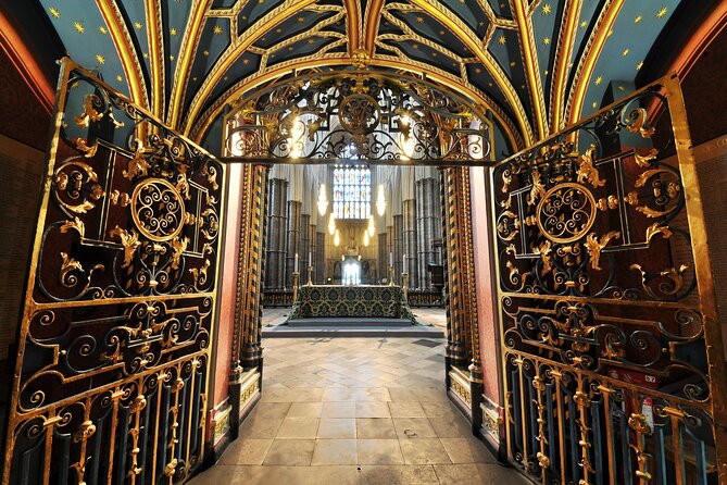 Westminster Abbey Entrance Ticket Including Audio Guide - Royal tombs and memorials to famous minds
