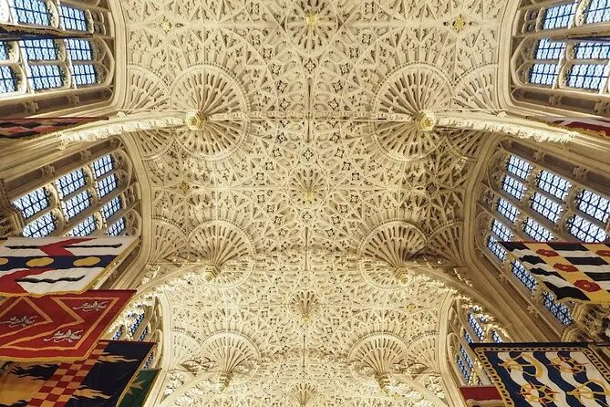 Westminster Abbey Private Tour Oxford PhD Historian Skip the Line - Price, timing, and the value of expert context
