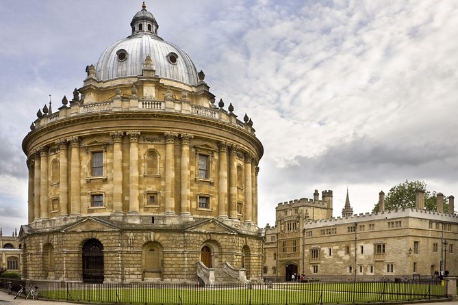 Windsor Castle, Stonehenge and Oxford Day Guided Tour from London - The coach time is part of the bargain